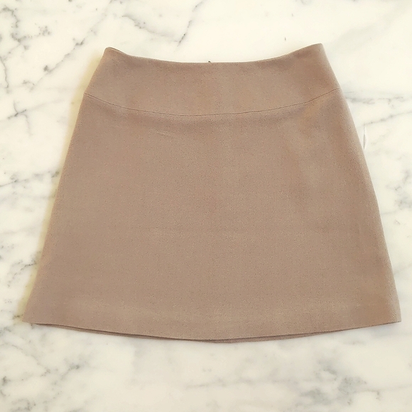 NWOT. Vintage Express Rayon and Wool Skirt with full lining. - Picture 3 of 5